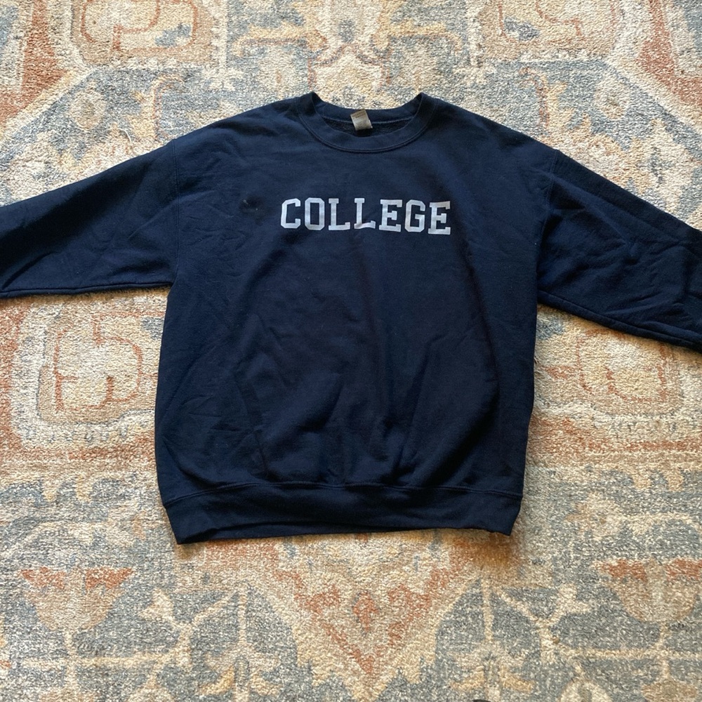 College crew sweatshirt, navy blue, Gildan heavy weight, size L